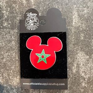 Rare, 2005 Morocco Epcot Disney Pin